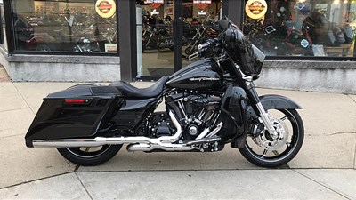 Used 2017 Harley-Davidson® CVO™ Street Glide®