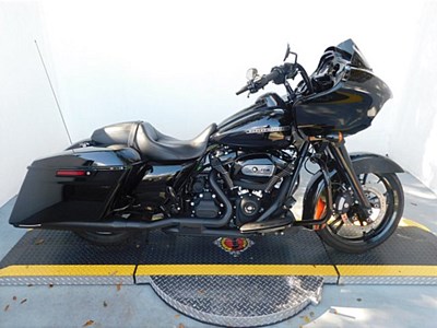 Used 2017 Harley-Davidson® Road Glide® Special
