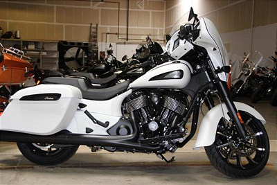 New 2019 Indian® Chieftain® Dark Horse®