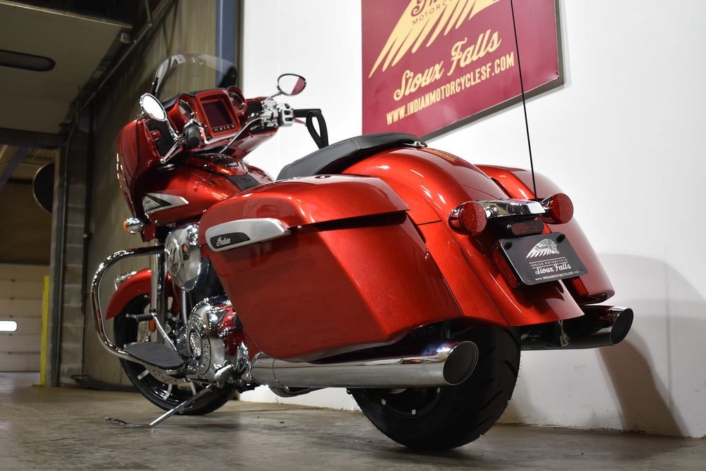 2019 Indian® Motorcycle Chieftain® Limited (RED), Sioux Falls, South