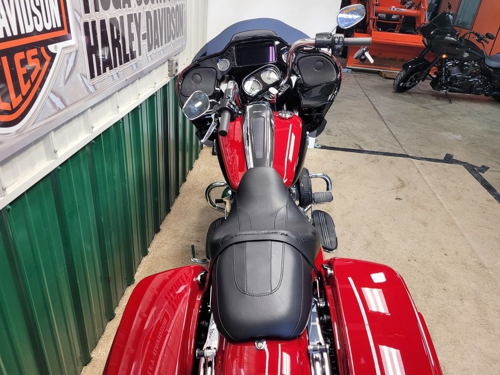 2021 billiard red road glide