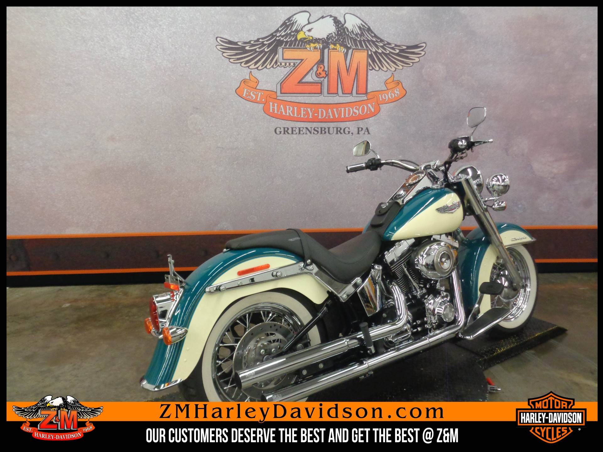 2009 HarleyDavidson® FLSTN Softail® Deluxe (Two Tone Deep Turquoise