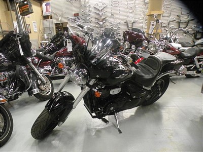 Used 2005 Suzuki Boulevard Black