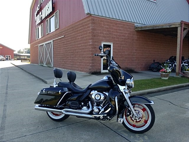 2011 Harley-Davidson® FLHTP Electra Glide Police (BLACK ...
