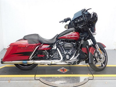 Used 2017 Harley-Davidson® CVO™ Street Glide®
