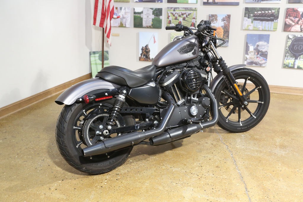 2016 HarleyDavidson® XL883N Sportster® Iron 883™ (CHARCOAL DENIM