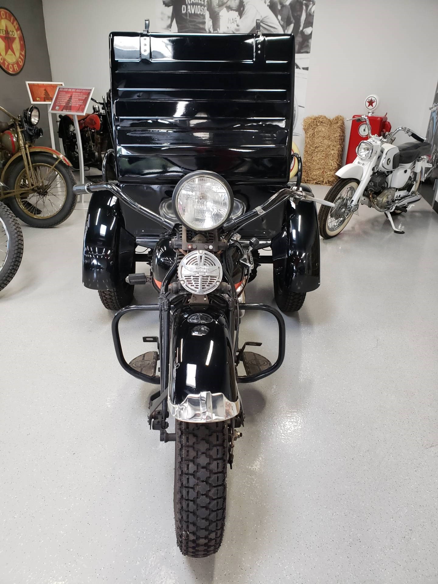 1951 HarleyDavidson® GA ServiCar without tow bar (Blk