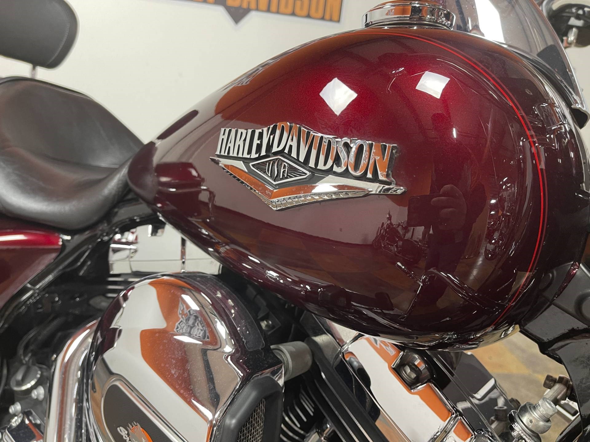 harley mysterious red sunglo