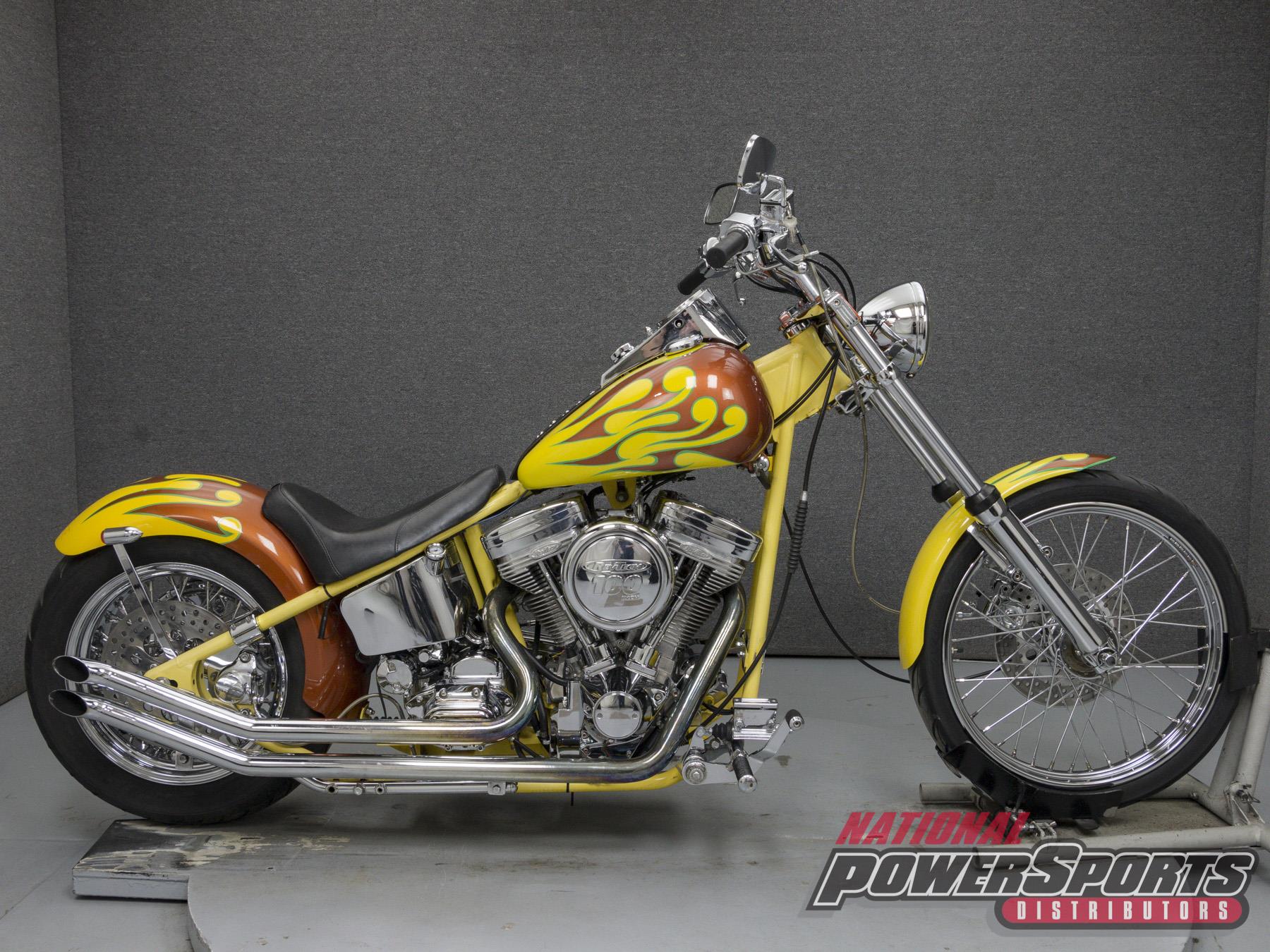 2003 Milwaukee Motorcycle Co. Rigid Chopper (YELLOW FLAME), Pembroke