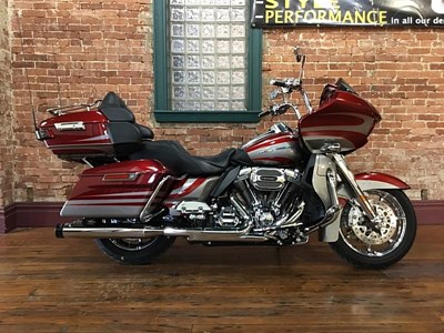 Used 2016 Harley-Davidson® CVO™ Road Glide® Ultra