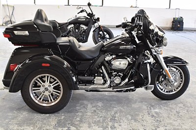 2021 harley trike colors