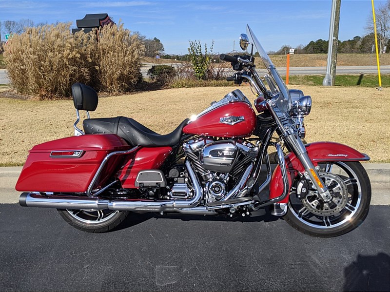 2020 HarleyDavidson® FLHR Road King® (Billiard Red), Newnan,