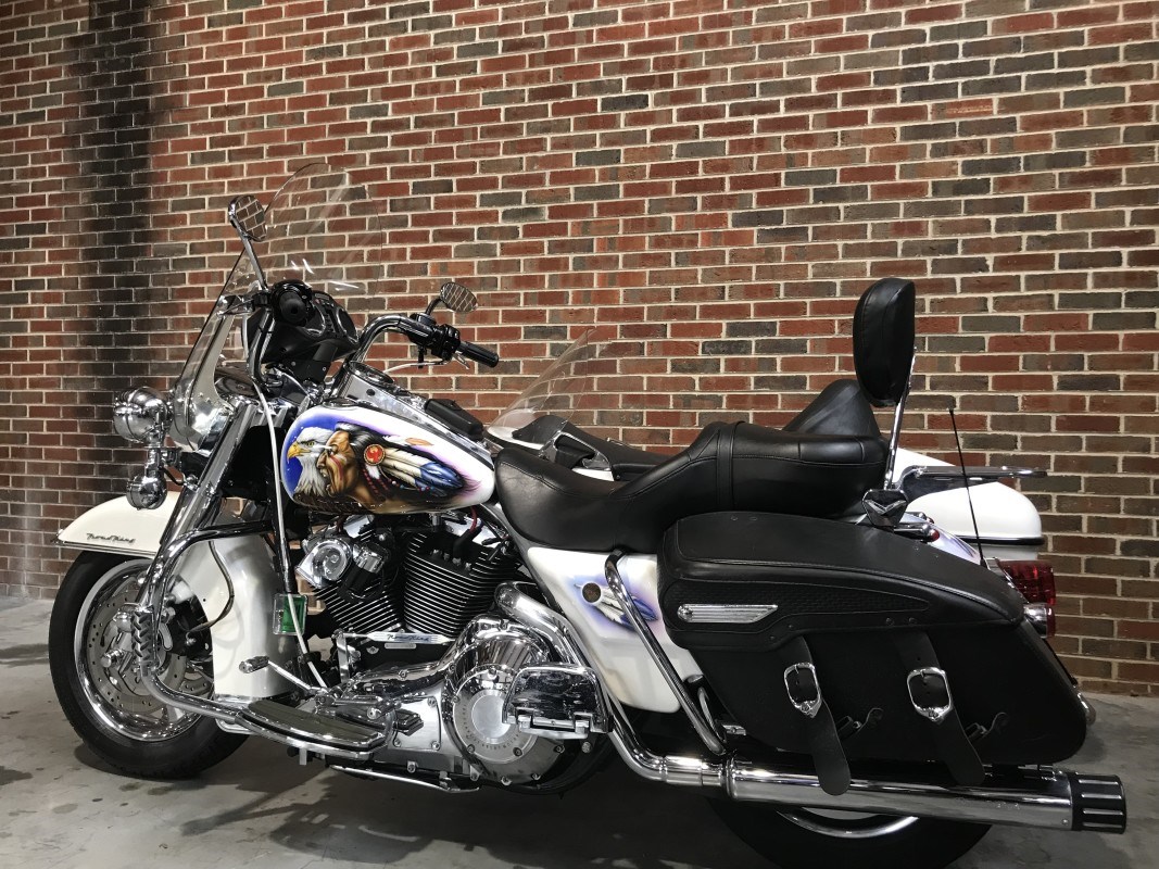 2003 HarleyDavidson® FLHRISidecar Road King® with Sidecar (White