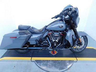 Used 2018 Harley-Davidson® CVO™ Road Glide®