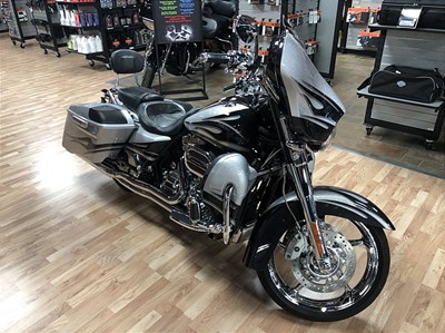Used 2015 Harley-Davidson® CVO™ Street Glide®