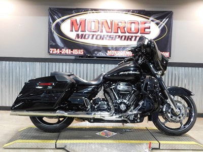 Used 2017 Harley-Davidson® CVO™ Street Glide®