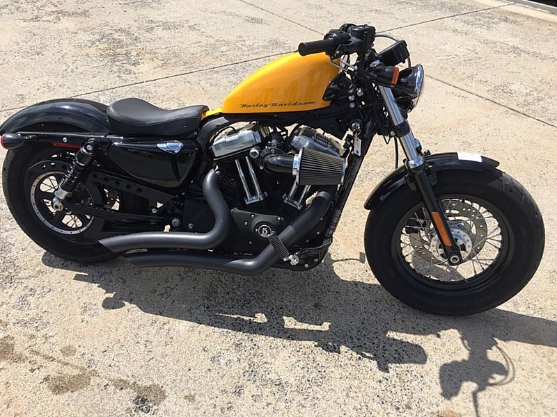 2012 HarleyDavidson® XL1200X Sportster® FortyEight™ (Chrome Yellow