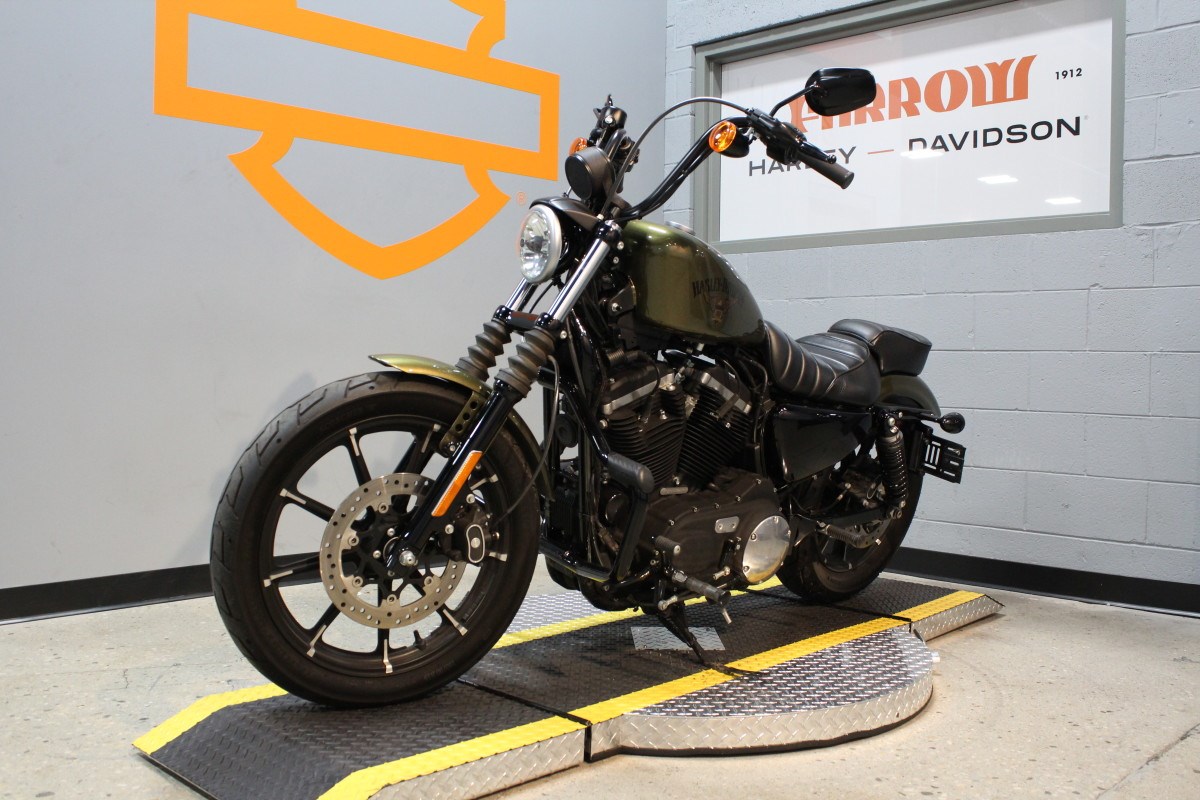 harley davidson iron 883 olive green