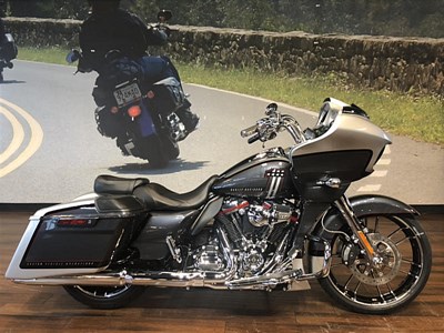 New 2019 Harley-Davidson® CVO™ Road Glide®