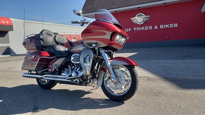 Used 2016 Harley-Davidson® CVO™ Road Glide® Ultra