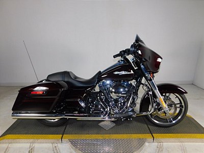 Used 2014 Harley-Davidson® Custom