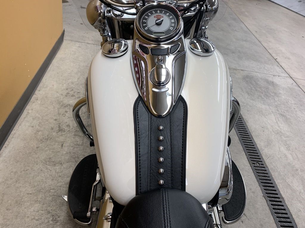 2014 Harley-Davidson® FLSTC Heritage Softail® Classic ...