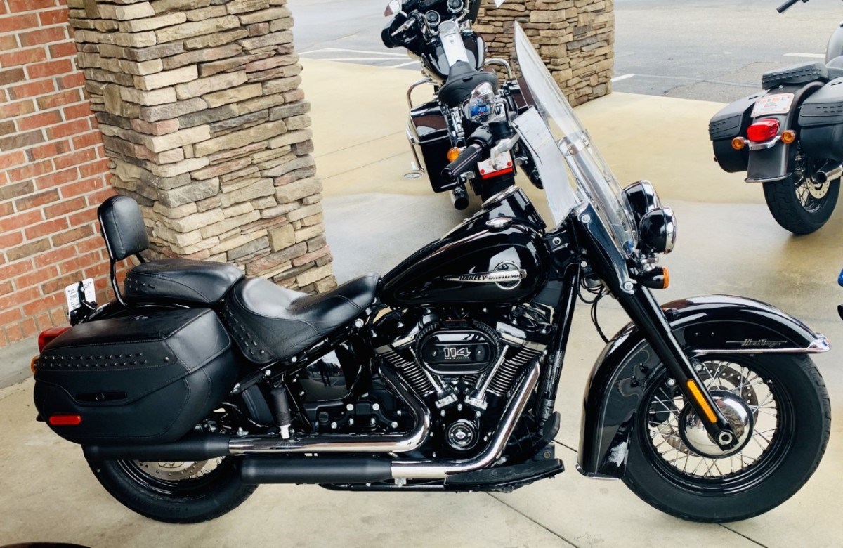 harley davidson flhcs