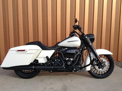 New 2019 Harley-Davidson® Road King® Special