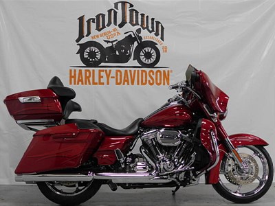 Used 2016 Harley-Davidson® CVO™ Street Glide®