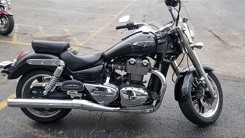 2015 triumph thunderbird storm specs