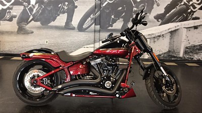 Used 2017 Harley-Davidson® CVO™ Pro Street Breakout®