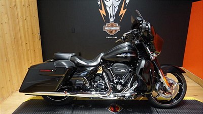 Used 2017 Harley-Davidson® CVO™ Street Glide®