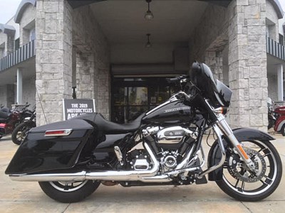 Used 2018 Harley-Davidson® Street Glide®