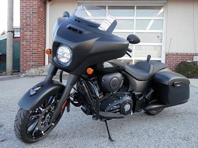 New 2019 Indian® Chieftain® Dark Horse®