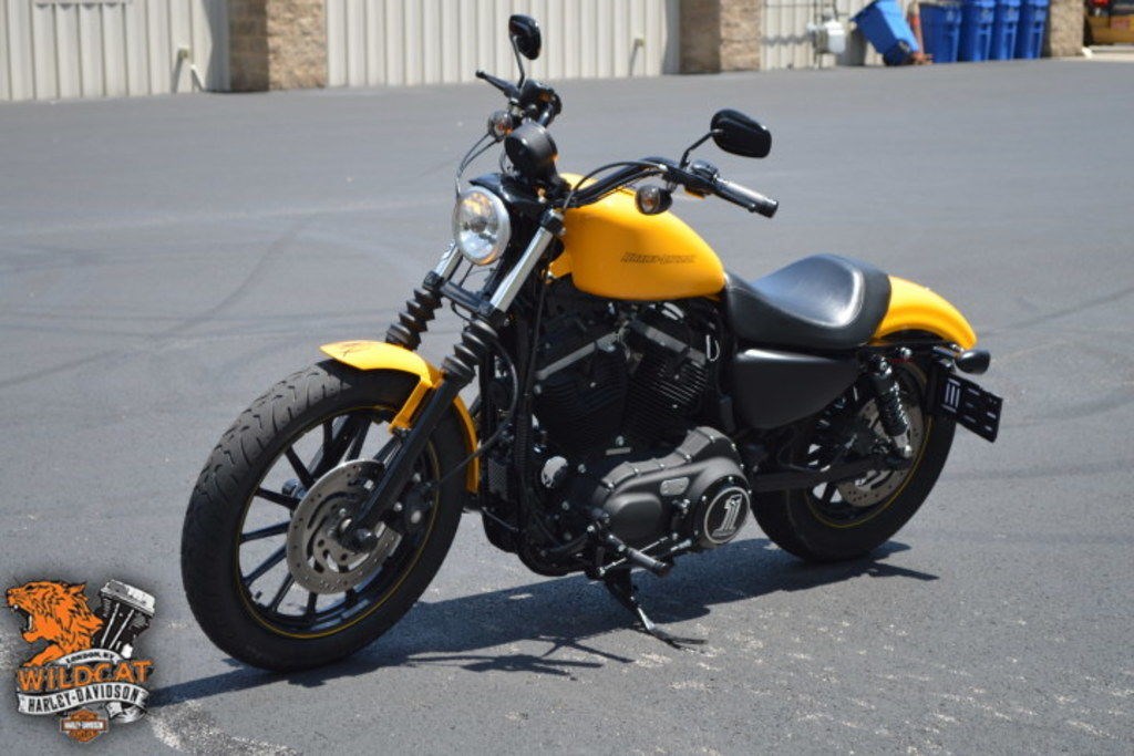 harley davidson iron 883 yellow