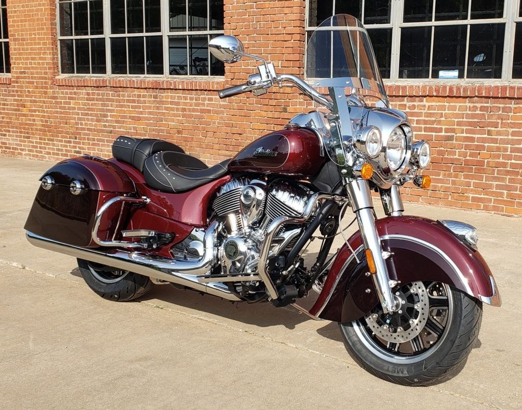 2021 Indian® Motorcycle Springfield (Maroon Metallic/Crimson Metallic