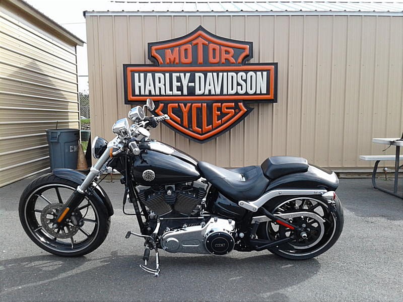 2013 Harley-Davidson® FXSB Softail® Breakout™ (010 BLACK ...