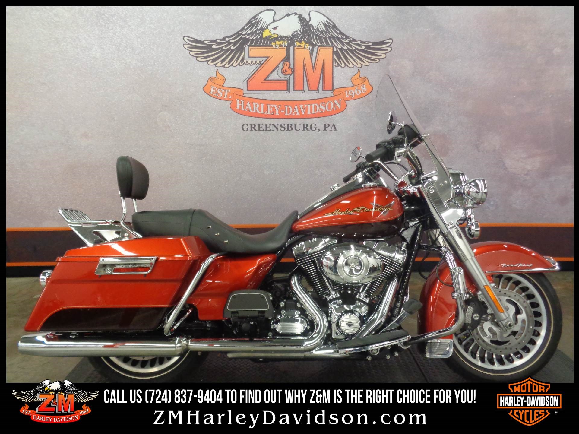 2013 HarleyDavidson® FLHR Road King® (Candy Orange / Beer Bottle