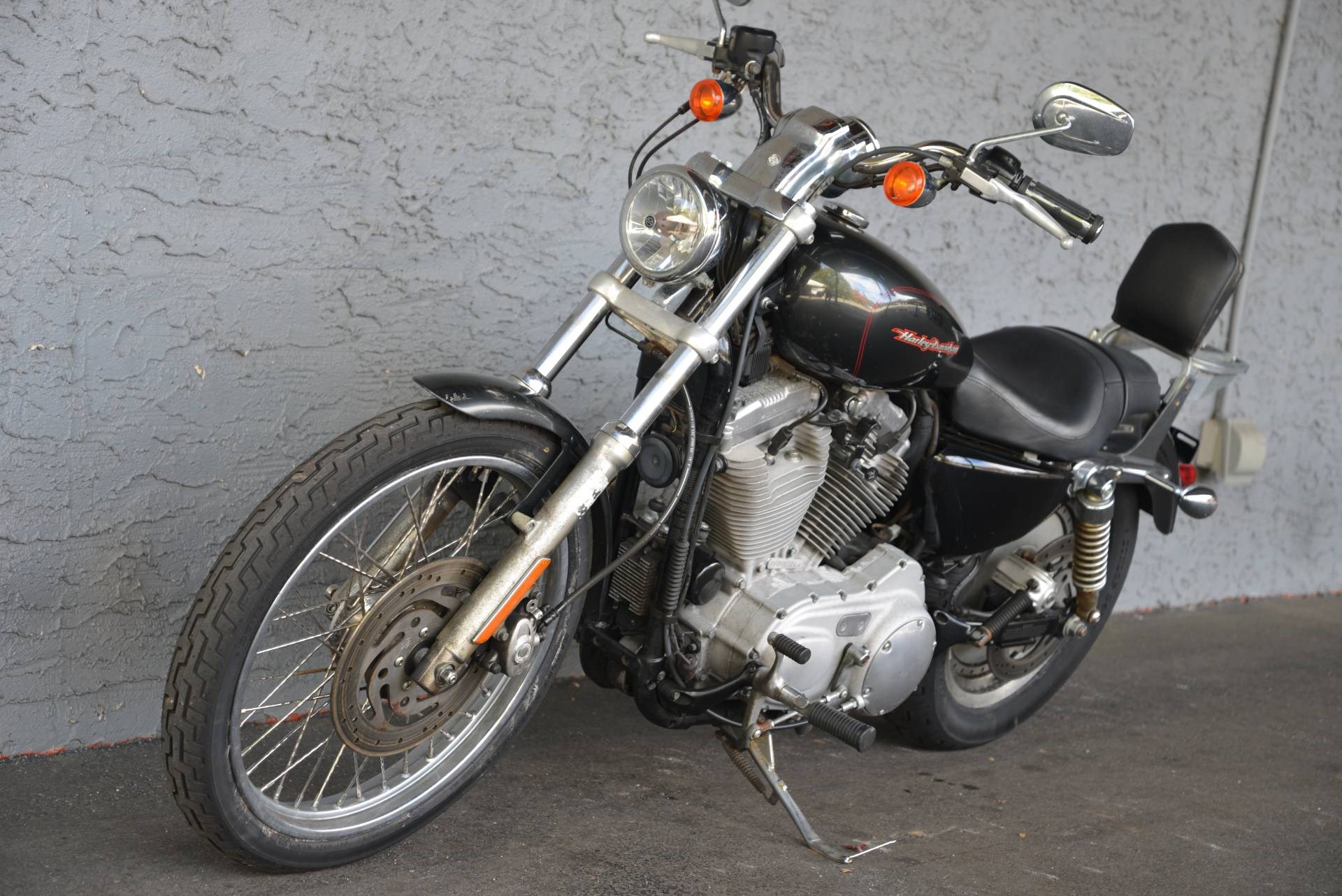 2006 HarleyDavidson® XL883C Sportster® 883 Custom (BLACK PEARL), Lakewood, New Jersey (987001