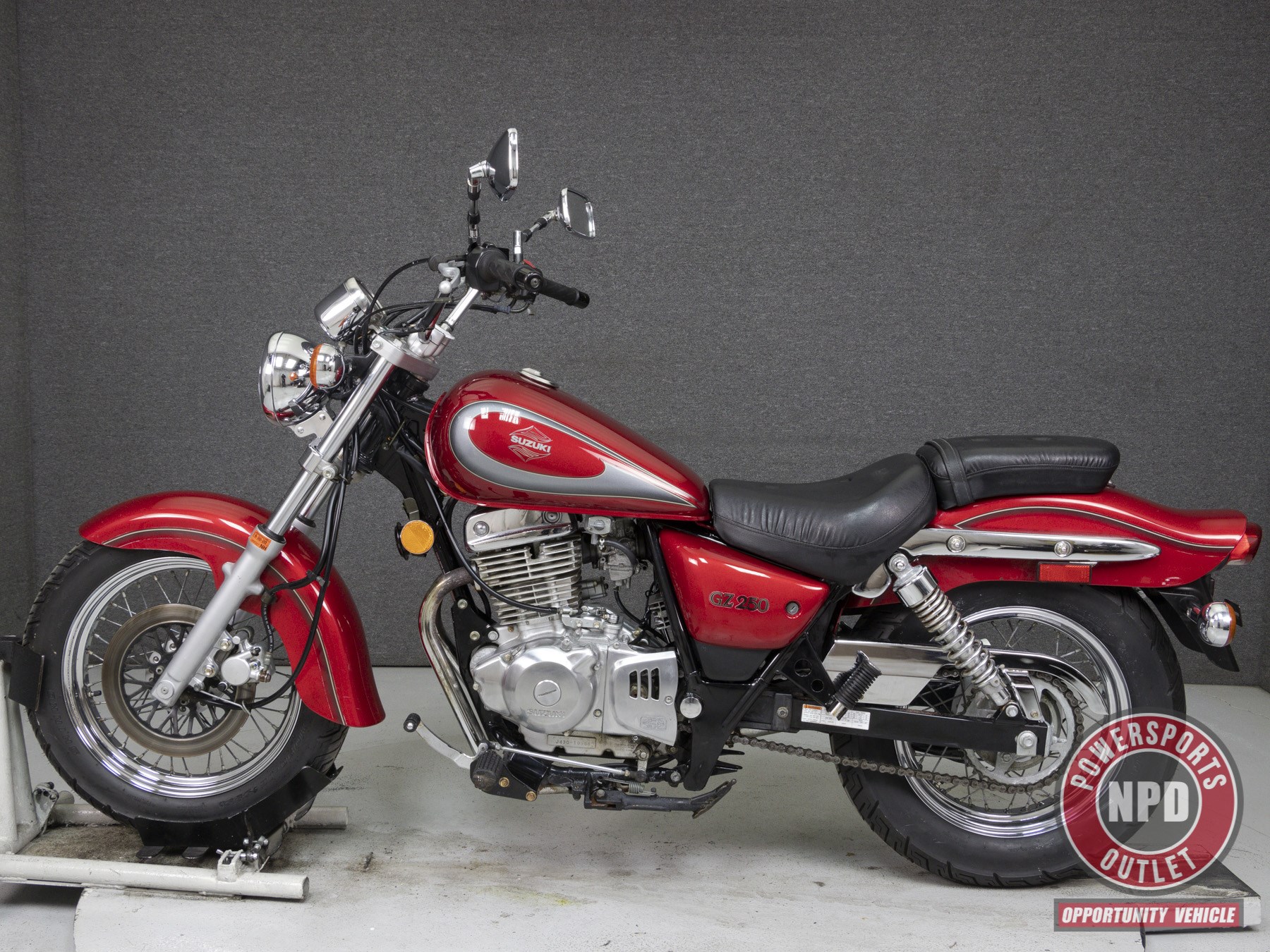 2000 Suzuki GZ250 (MAROON), Pembroke, New Hampshire (1003320) CycleCrunch