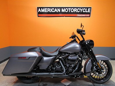 Used 2017 Harley-Davidson® Road King® Special