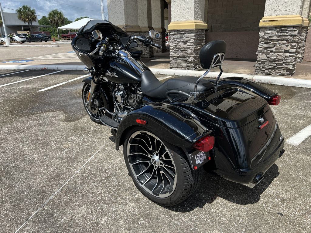 Road Glide® 3
