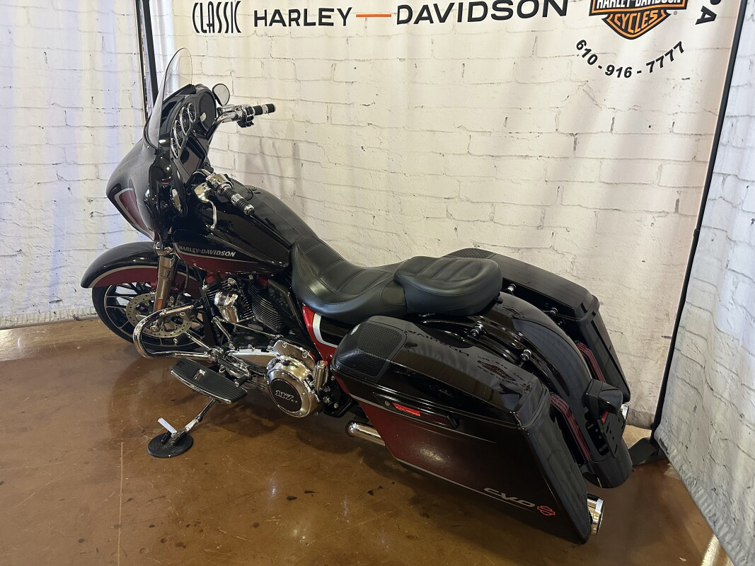 2021 HarleyDavidson® FLHXSE CVO® Street Glide® for Sale in Leesport