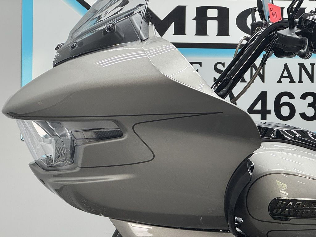 CVO® Road Glide®