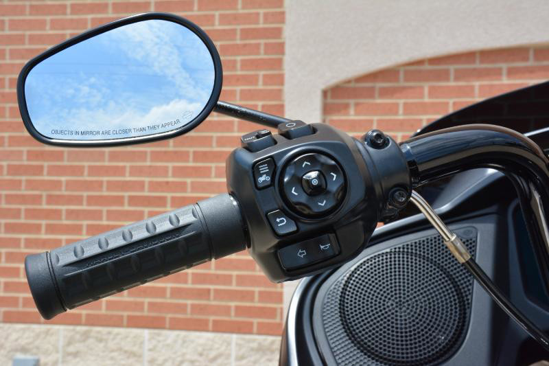 Road Glide®
