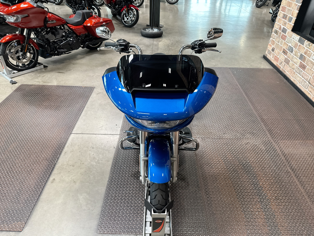 Road Glide®
