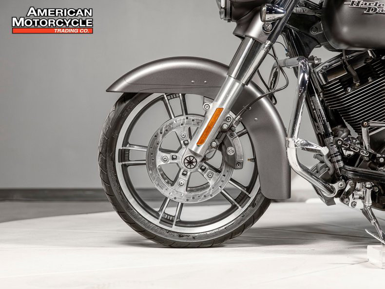 Street Glide® Special