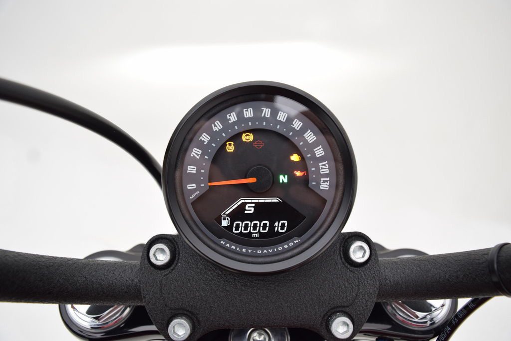 Street Bob®