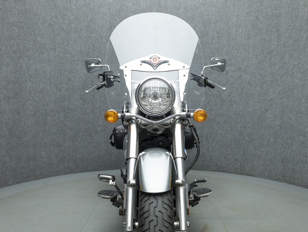 Vulcan 900 Classic LT