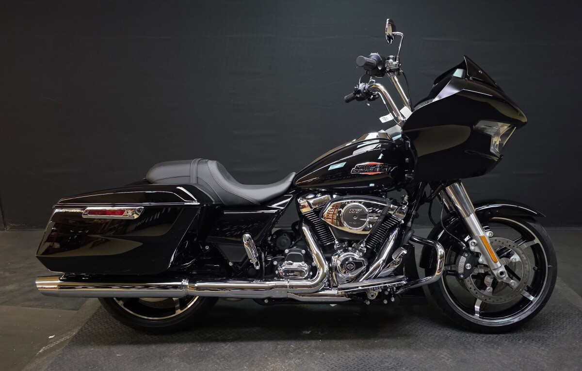 Road Glide®